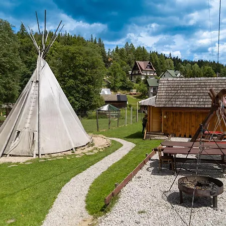 샬레 Sauna & Jacuzzi Harkabuz