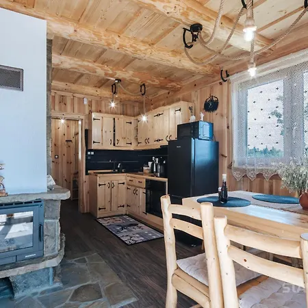 샬레 Sauna & Jacuzzi